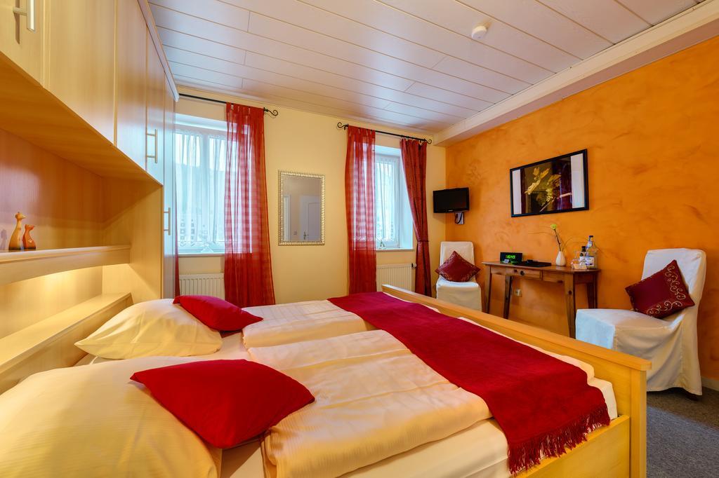 Moselhotel Ludwigs Köwerich Pokój zdjęcie